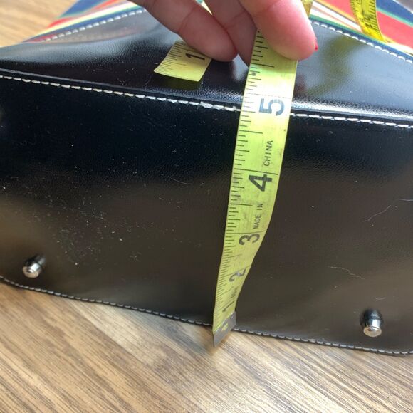Kate Spade VTG Bag Multi Rainbow Y2k 90s Striped Shoulder Purse Footed Bottom - Picture 9 of 10